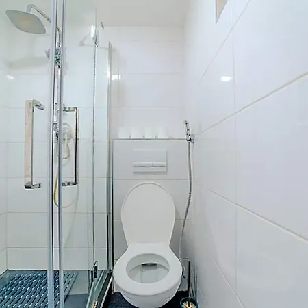 Comfort بيت شباب براغ
