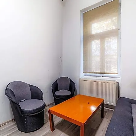 بيت شباب Comfort *