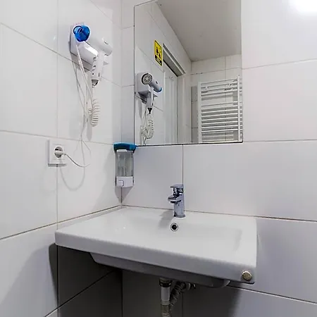 بيت شباب Comfort