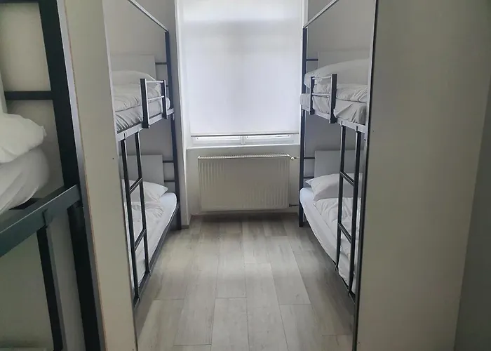 Comfort Hostel *